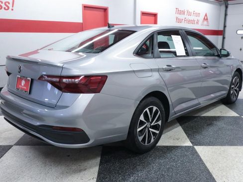 Used 2024 Volkswagen Jetta S image 7