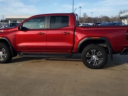 Used 2025 GMC Canyon AT4 w/ Technology Plus Package image 6