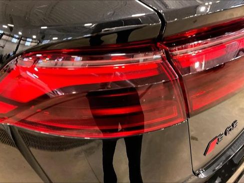 Certified 2024 Audi SQ8 Premium Plus w/ S Sport Package AWD/4WD image 29