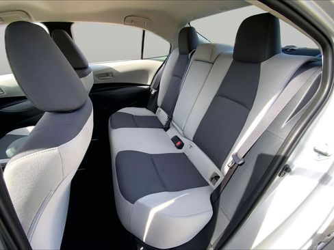 Used 2024 Toyota Corolla LE FWD image 20