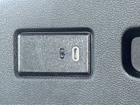 Used 2024 Chevrolet Tahoe LS RWD image 27