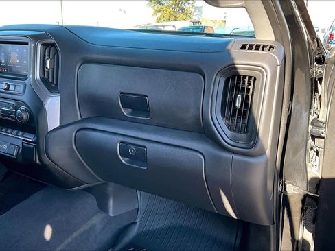 Used 2021 Chevrolet Silverado 1500 Custom Trail Boss w/ LPO, Dark Essentials Package image 17