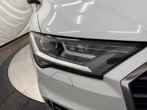 Used 2023 Audi Q7 2.0T Premium w/ Convenience Package image 10