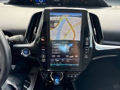 Used 2022 Toyota Prius Prime XLE FWD image 15