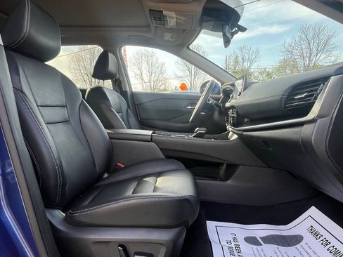 Used 2023 Nissan Rogue SL image 20