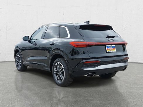 New 2026 Audi Q5 Premium Plus AWD/4WD image 7
