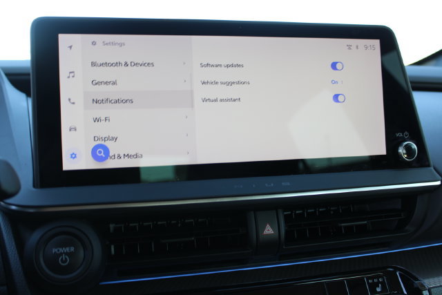 Used 2024 Toyota Prius XLE FWD image 27