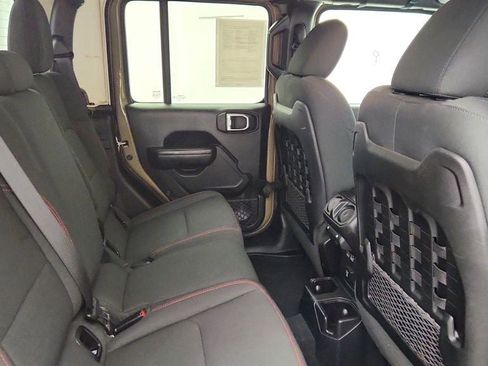 Used 2020 Jeep Gladiator Rubicon image 24