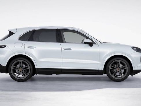 New 2026 Porsche Cayenne image 6