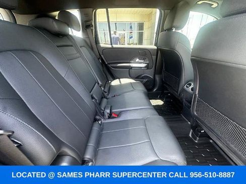 Used 2024 Mercedes-Benz GLB 250 4MATIC image 23