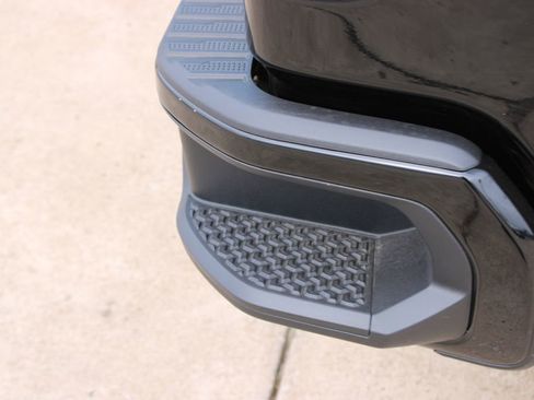 New 2025 Chevrolet Silverado 2500 Custom w/ Custom Convenience Package image 18