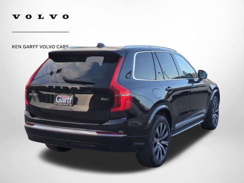 Used 2023 Volvo XC90 B6 Plus image 3