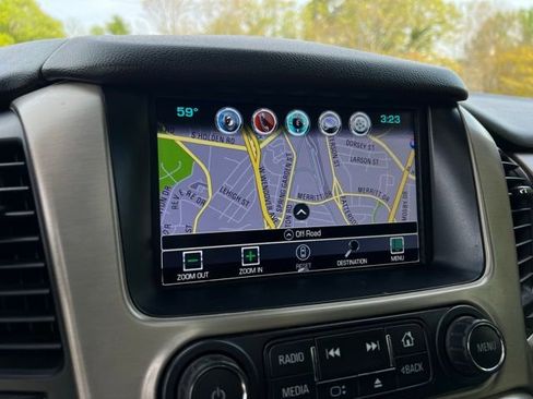 Used 2018 GMC Yukon Denali w/ Open Road Package AWD/4WD image 37