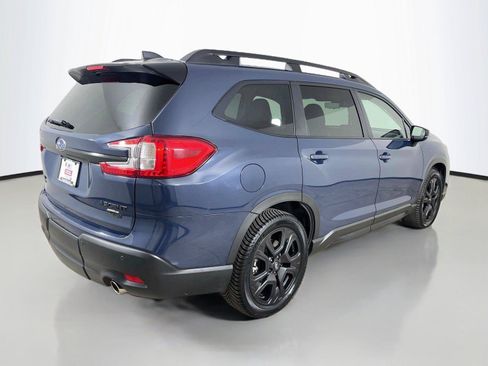Used 2025 Subaru Ascent Bronze Edition w/ Popular Package #2 AWD/4WD image 13