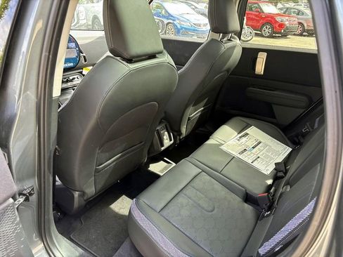 Certified 2025 MINI Cooper Countryman S image 28