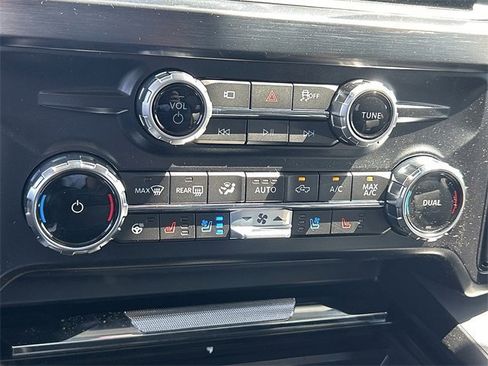 New 2025 Ford F350 Lariat w/ Lariat Ultimate Package image 13