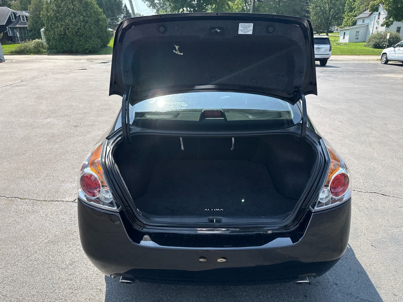 Used 2012 Nissan Altima 2.5 SL w/ 2.5SL Pkg FWD image 15