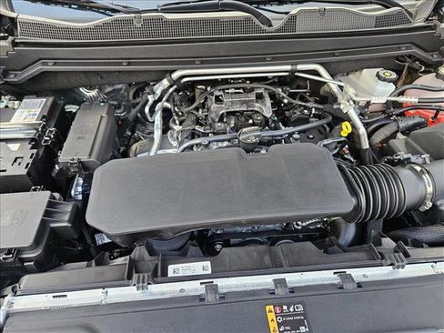 New 2026 GMC Canyon Elevation w/ Technology Package image 16