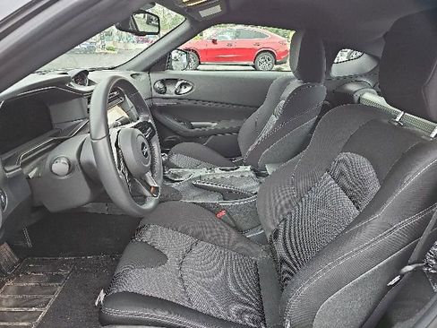 Used 2024 Nissan Z Sport w/ Floor Mat Package RWD image 6