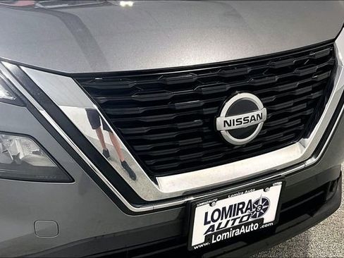 Used 2021 Nissan Rogue S AWD/4WD image 35