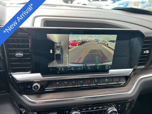 Used 2023 GMC Sierra 1500 SLT w/ SLT Premium Plus Package image 14