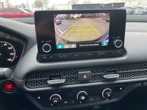 Certified 2024 Honda HR-V Sport image 17