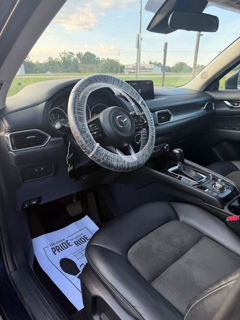 Used 2018 MAZDA CX-5 Touring FWD image 9