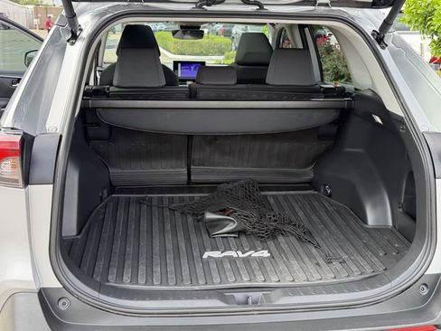 Certified 2025 Toyota RAV4 XLE w/ Convenience Package image 24