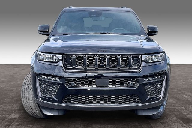 New 2026 Jeep Grand Cherokee Limited AWD/4WD image 14
