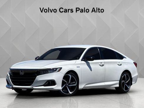 Used 2022 Honda Accord Sport image 2
