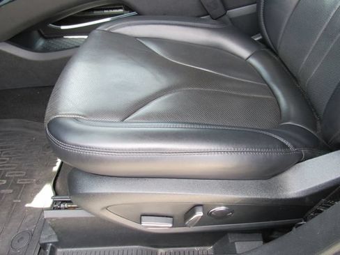 Used 2022 Lincoln Nautilus Reserve FWD image 22