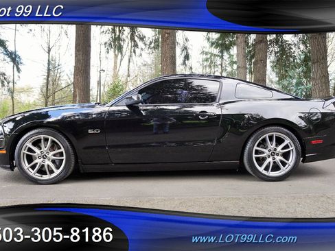 Used 2013 Ford Mustang GT Premium w/ Brembo Brake Pkg RWD image 5