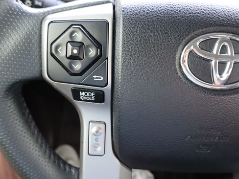 Used 2019 Toyota 4Runner SR5 Premium AWD/4WD image 20