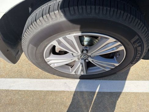 Used 2020 Acura MDX FWD image 6