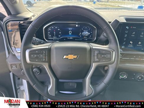 Used 2023 Chevrolet Silverado 1500 LT image 13