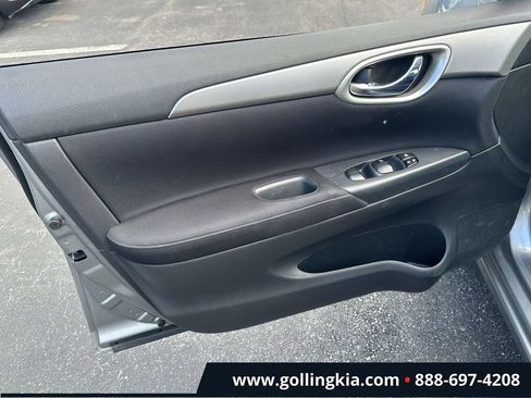 Used 2014 Nissan Sentra SV FWD image 14