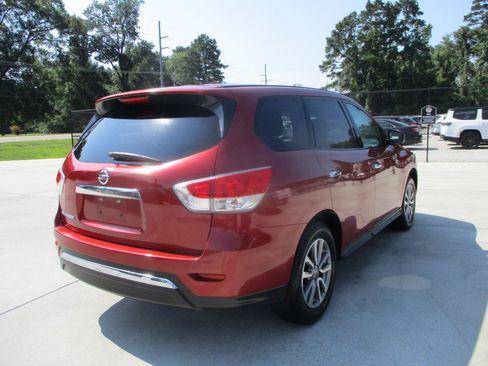 Used 2013 Nissan Pathfinder S FWD image 24