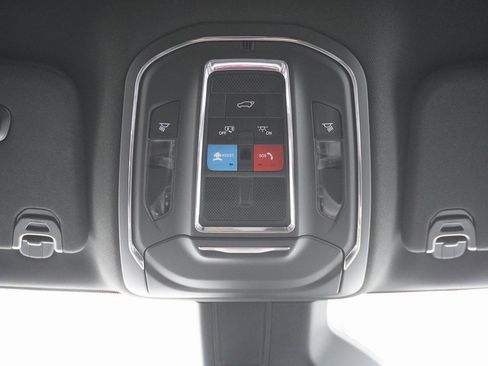 Used 2024 Jeep Wagoneer Series III image 34