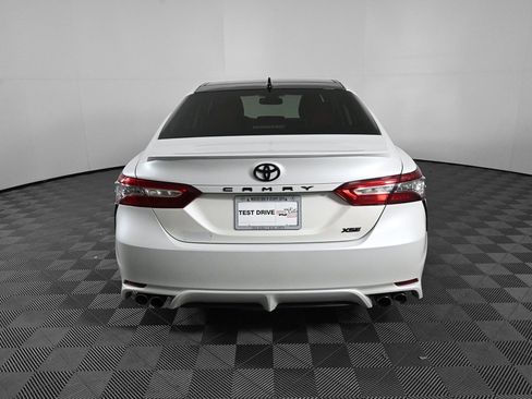 Used 2019 Toyota Camry XSE image 27