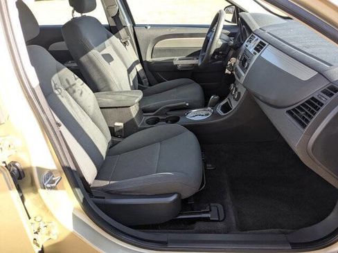 Used 2010 Chrysler Sebring Touring image 34