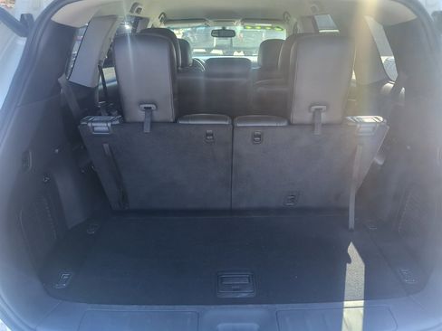 Used 2014 Nissan Pathfinder SL w/ SL Tech Package image 34