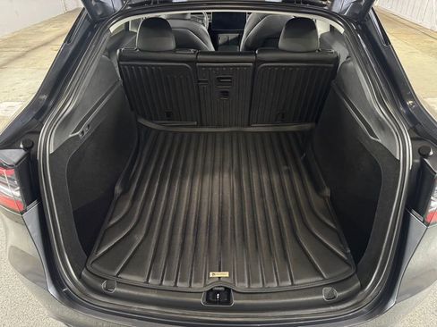 Used 2023 Tesla Model Y Performance image 53