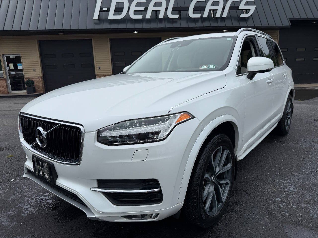 Used 2016 Volvo XC90 T6 Momentum w/ Momentum Plus Package AWD/4WD image 48