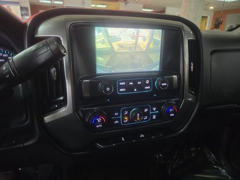Used 2018 Chevrolet Silverado 1500 LT w/ All Star Edition image 23