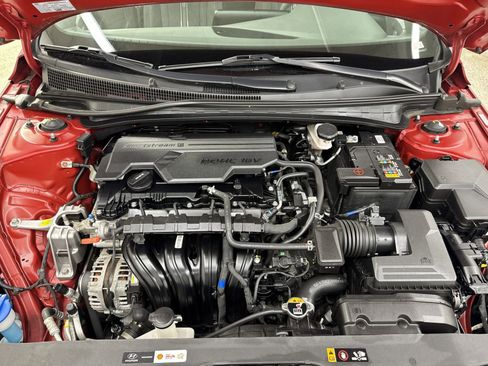 Used 2023 Hyundai Elantra SEL image 32