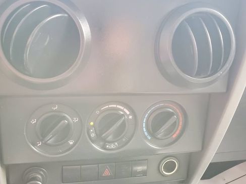 Used 2007 Jeep Wrangler X AWD/4WD image 25