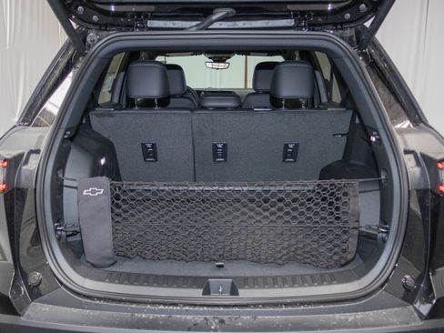 New 2026 Chevrolet Equinox LT w/ Convenience Package II FWD image 10