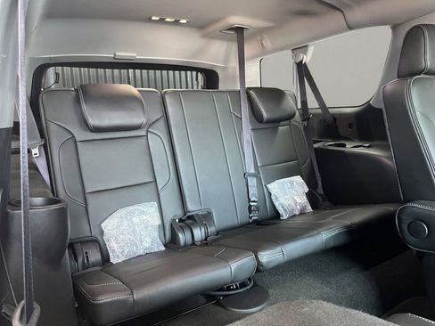 Used 2017 GMC Yukon XL Denali w/ Open Road Package image 16