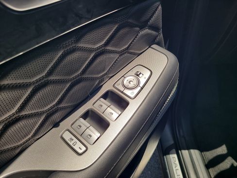 Used 2022 Hyundai Palisade Calligraphy FWD image 11
