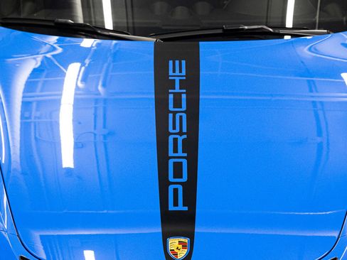 Used 2023 Porsche 718 Cayman GT4 w/ Chrono Package image 5